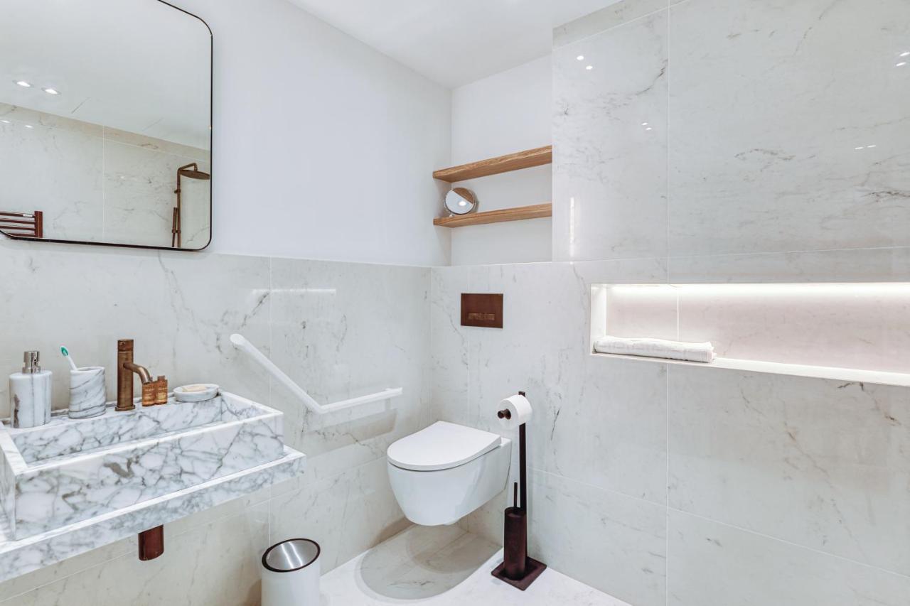 Deluxe Apartment,1161283185:JPEG